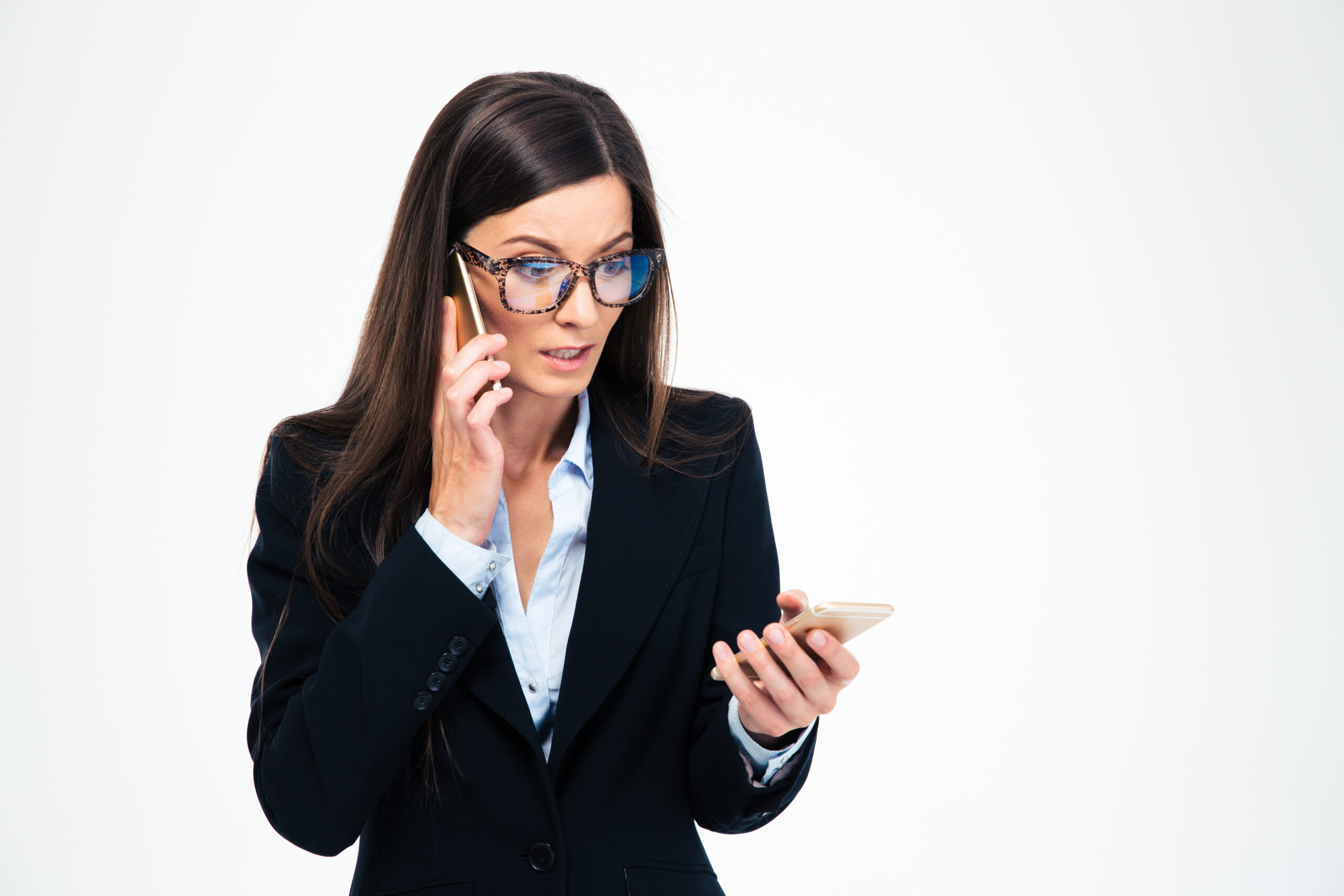 The 5 Pillars of Emergency Preparedness: What Every Family Should Know 2 stressed businesswoman talking on the phone scaled